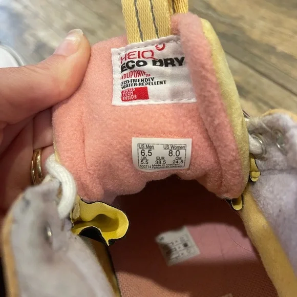 Vans Sk8-Hi MTE-2 Pastel Hi-Top Sneakers - Picture 5 of 6